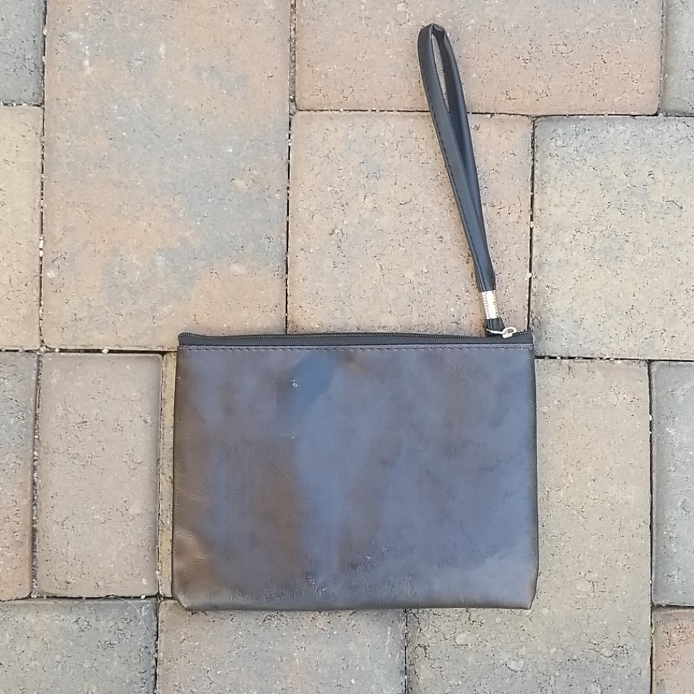 Jeweled Butterflies Wristlet nwot - Picture 3 of 4